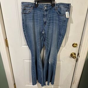 Old Navy Medium Wash Mid Rise Flare Jeans 16 NWT